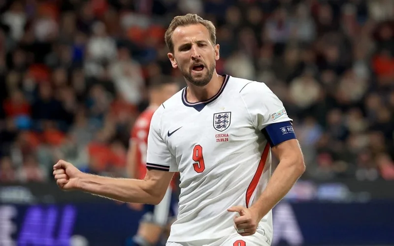 harry kane cuoc doi va su nghiep cua ngoi sao bayern munich